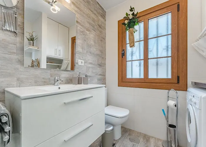 Sea View Windsor Park - דירה אדחה